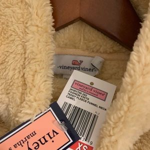Vineyard Vines Teddy Fleece